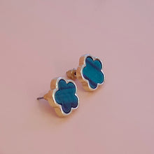 Cargar imagen en el visor de la galería, Aretes Trébol
