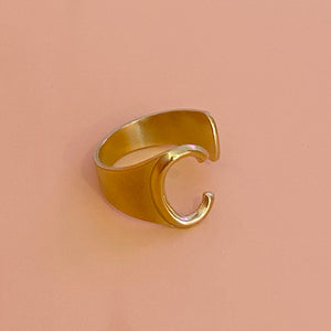 Anillo Dorado Inicial Slim