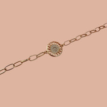 Cargar imagen en el visor de la galería, Pulsera Medalla Estrella zirc

