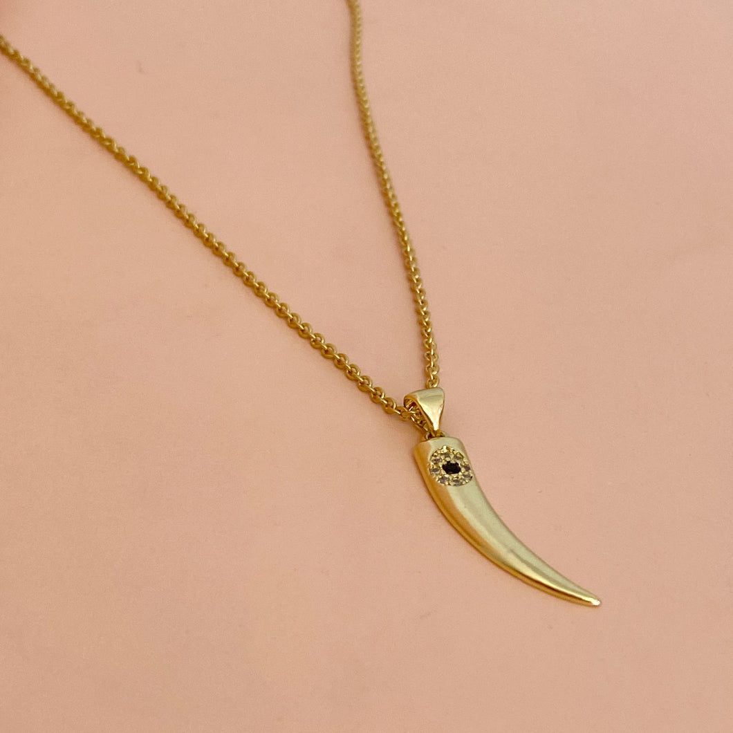 Collar Pico Black Eye