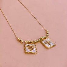 Cargar imagen en el visor de la galería, Collar Doble Escapulario Miyuki
