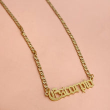 Cargar imagen en el visor de la galería, Collar signo zodiacal
