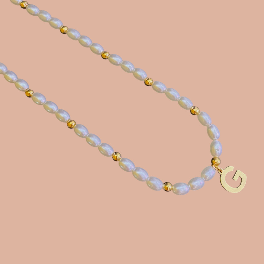 Collar Inicial / Perlas coin